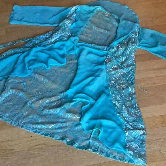 Vintage Gold Label Victoria’s Secret beautiful aqua loungewear or dres… - Picture 8 of 14